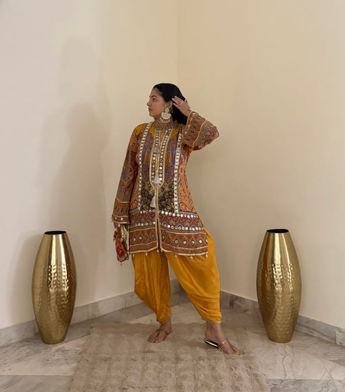 Fiza - Dhoti Set with Potli