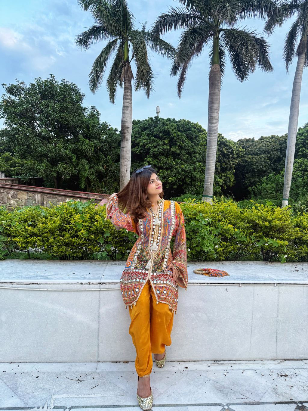 Fiza - Dhoti Set with Potli